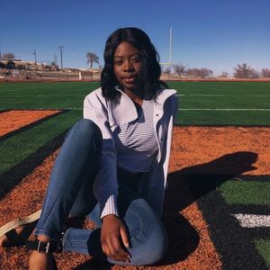 Meet your Posher, Janet